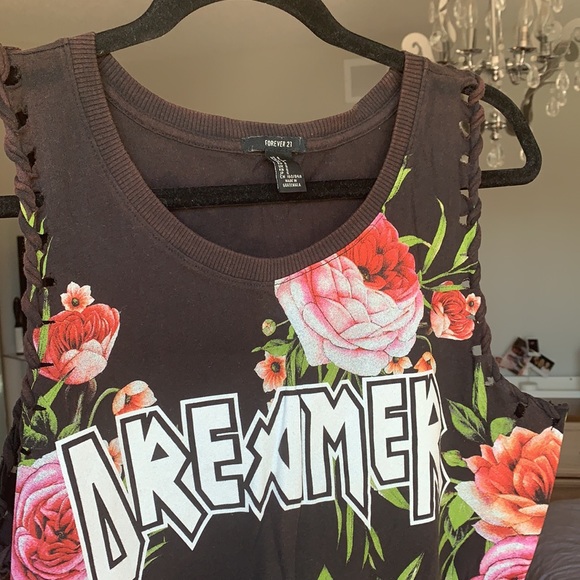 Graphic Tank - Picture 3 of 7